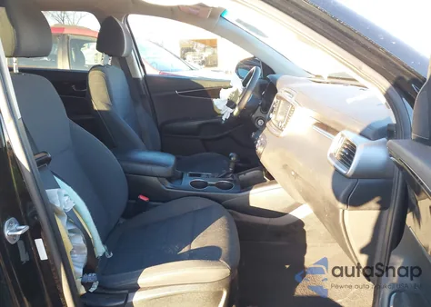 2018 Kia Sorento 2.4L Lx from USA, damaged, VIN 5XYPG4A37JG374420